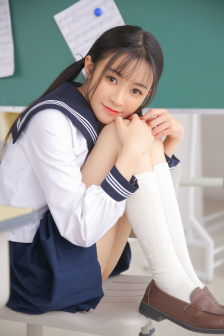 牢笼里的妖精